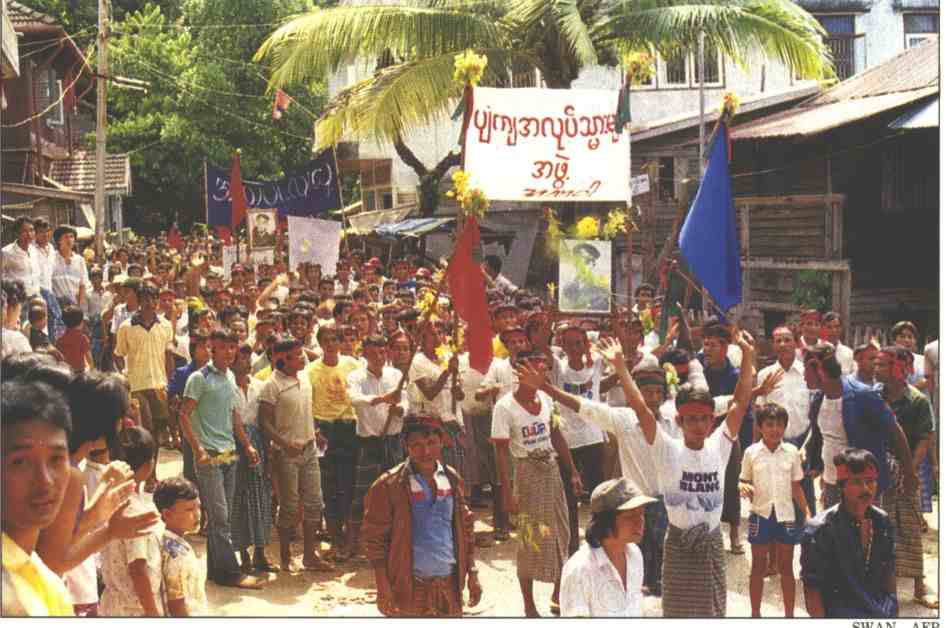 Public protest downtown rangoon 1988