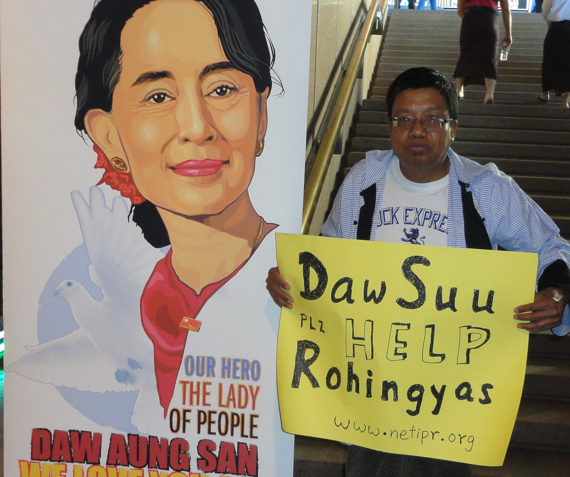Aung San Suu Kyi visit Sydney 2013, Help Rohingya Message